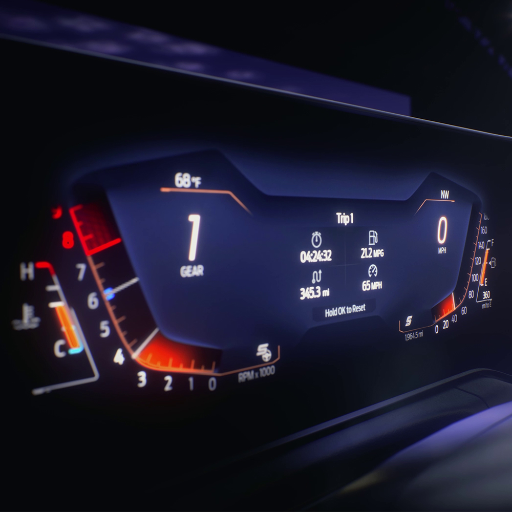 Digitales Kombiinstrument des Ford Mustang
